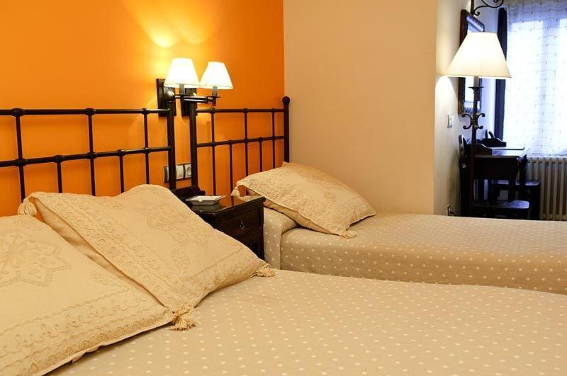 Hostal Vidaller Bielsa Exterior foto